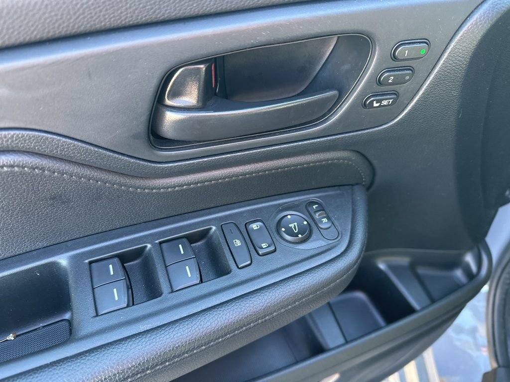 Certified 2023 Honda Odyssey Sport image 17