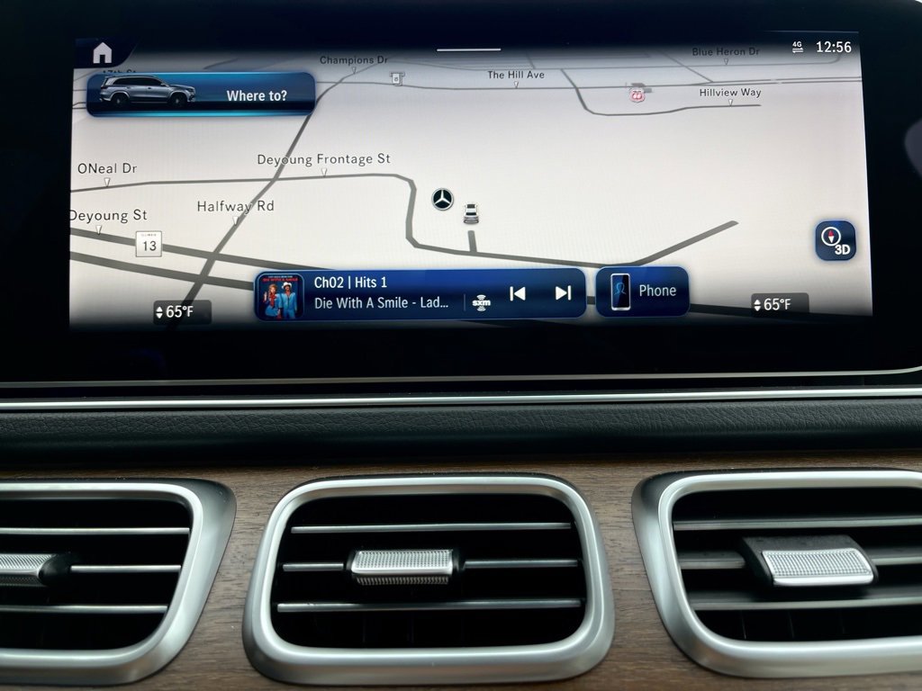 Used 2025 Mercedes-Benz GLS 450 4MATIC image 31