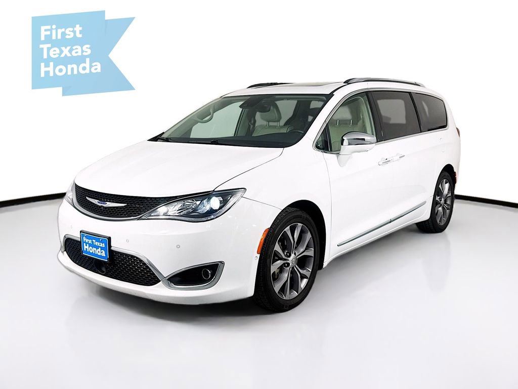 Used 2019 Chrysler Pacifica Limited w/ Tire & Wheel Group image 3