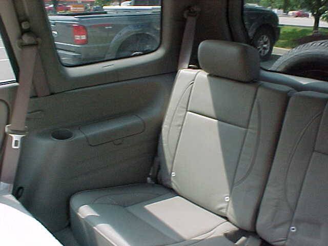 Used 2005 Suzuki XL7 4WD image 35