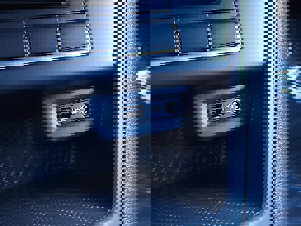 Used 2017 Volkswagen Tiguan Limited w/ Premium Package image 17