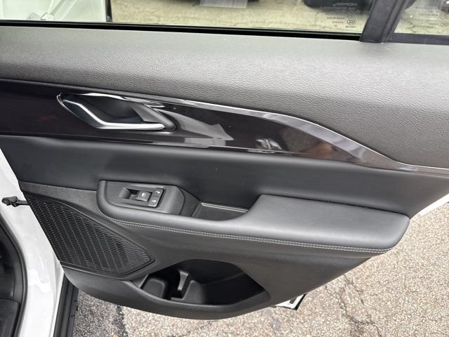 Certified 2023 Jeep Grand Cherokee Laredo AWD/4WD image 19