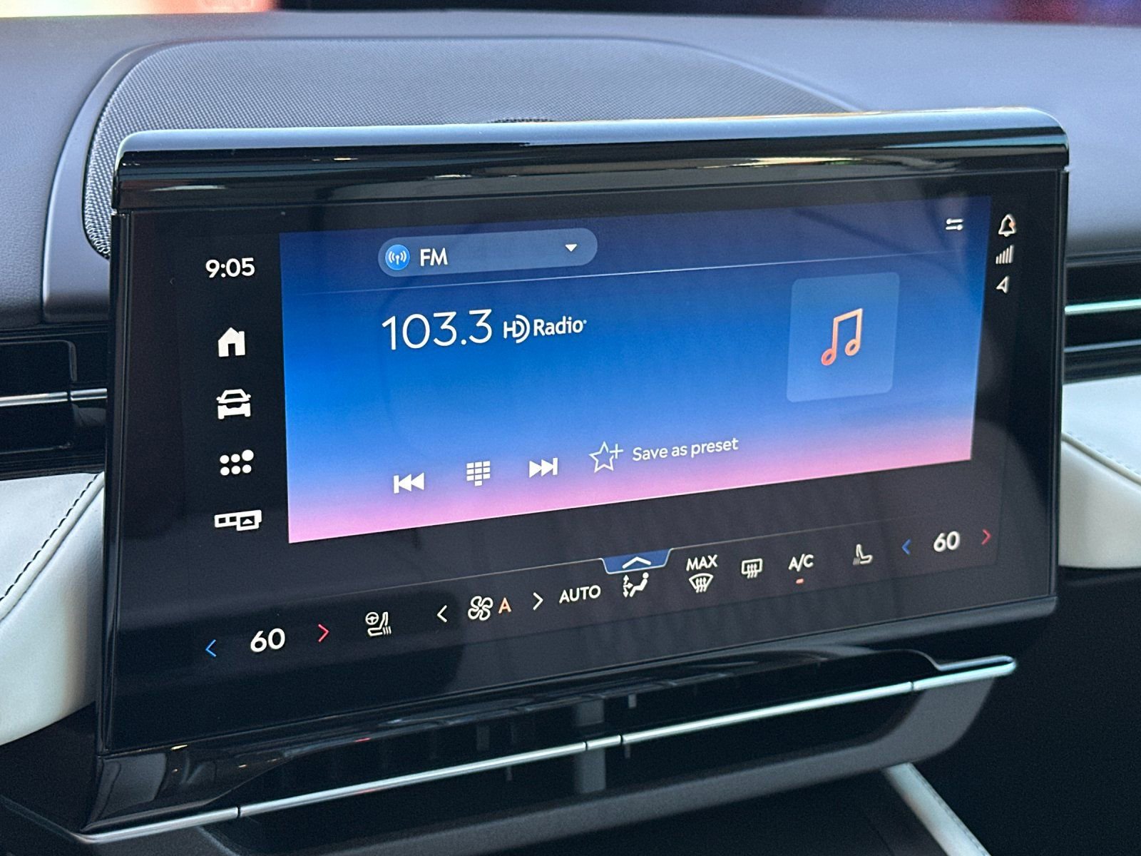 Used 2024 Lincoln Nautilus Black Label image 22