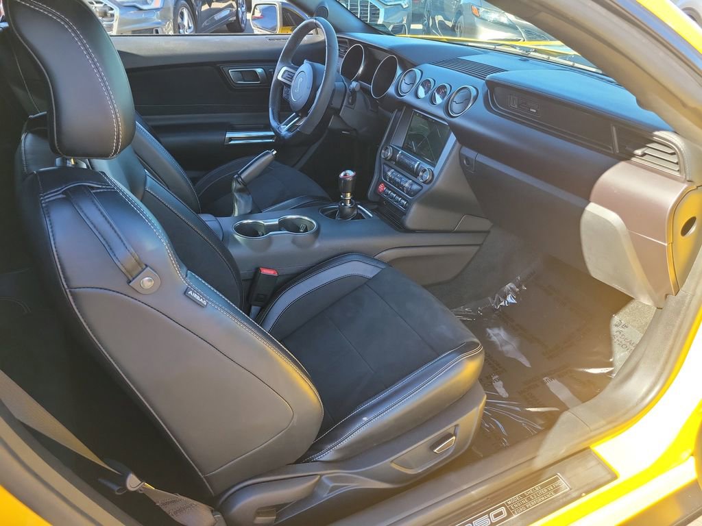 Used 2016 Ford Mustang Shelby GT350 w/ Technology Package image 21