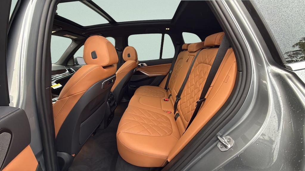 New 2026 BMW X5 xDrive40i w/ Premium Package AWD/4WD image 25