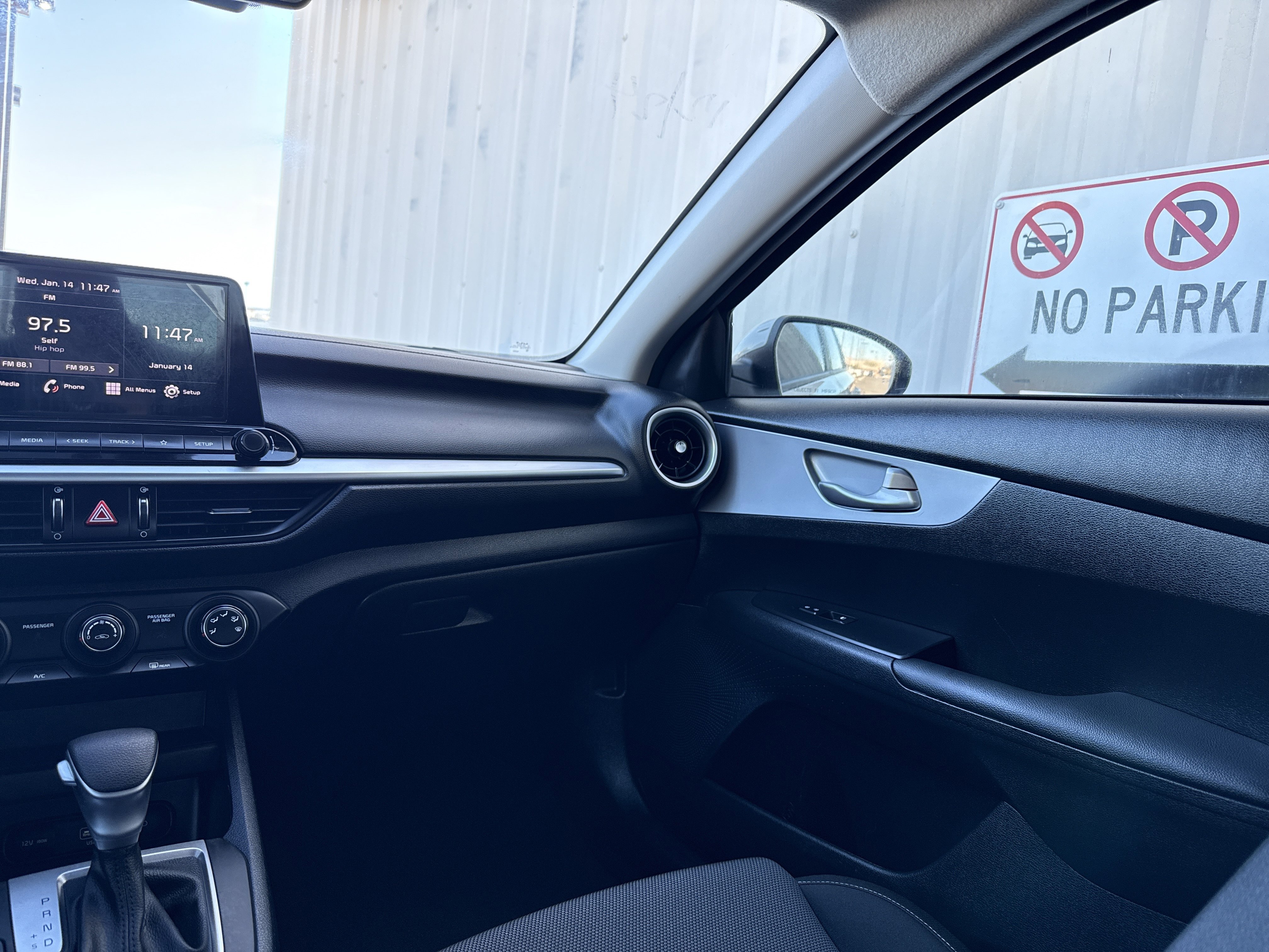 Used 2024 Kia Forte LX image 26