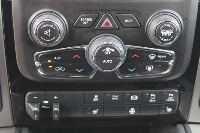 Used 2018 RAM 2500 Big Horn w/ Sport Appearance Group AWD/4WD image 28