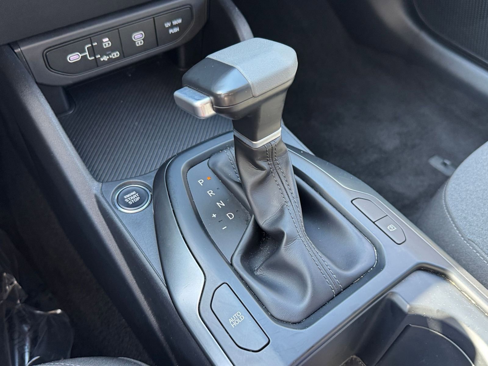 Used 2025 Kia K4 LXS image 37