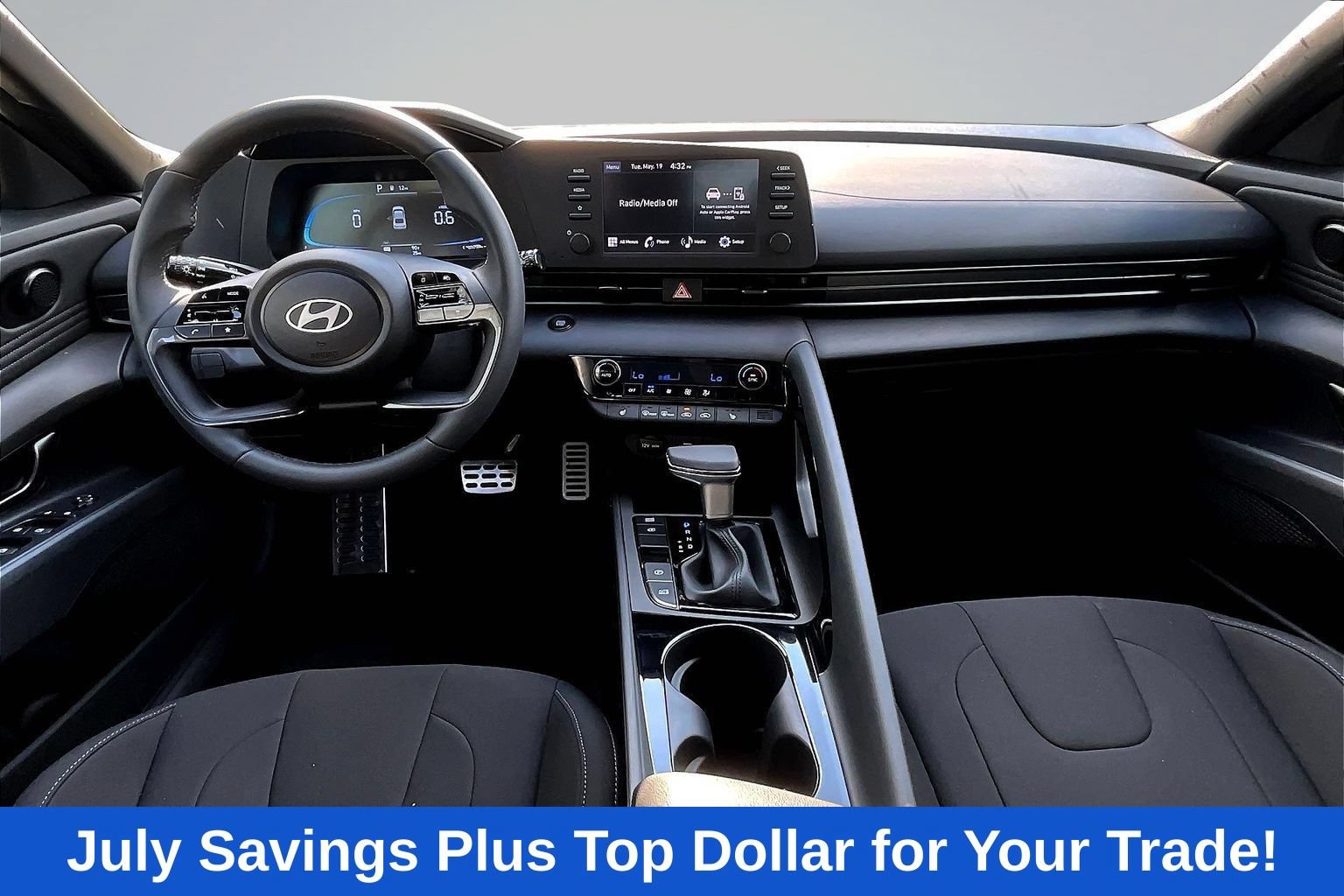 Used 2026 Hyundai Elantra SEL Sport Premium w/ Cargo Package FWD image 8