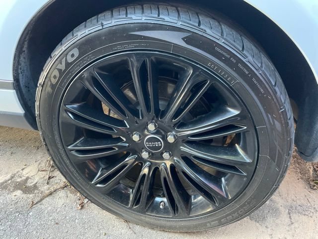 Used 2019 Land Rover Range Rover Long Wheelbase Autobiography AWD/4WD image 8