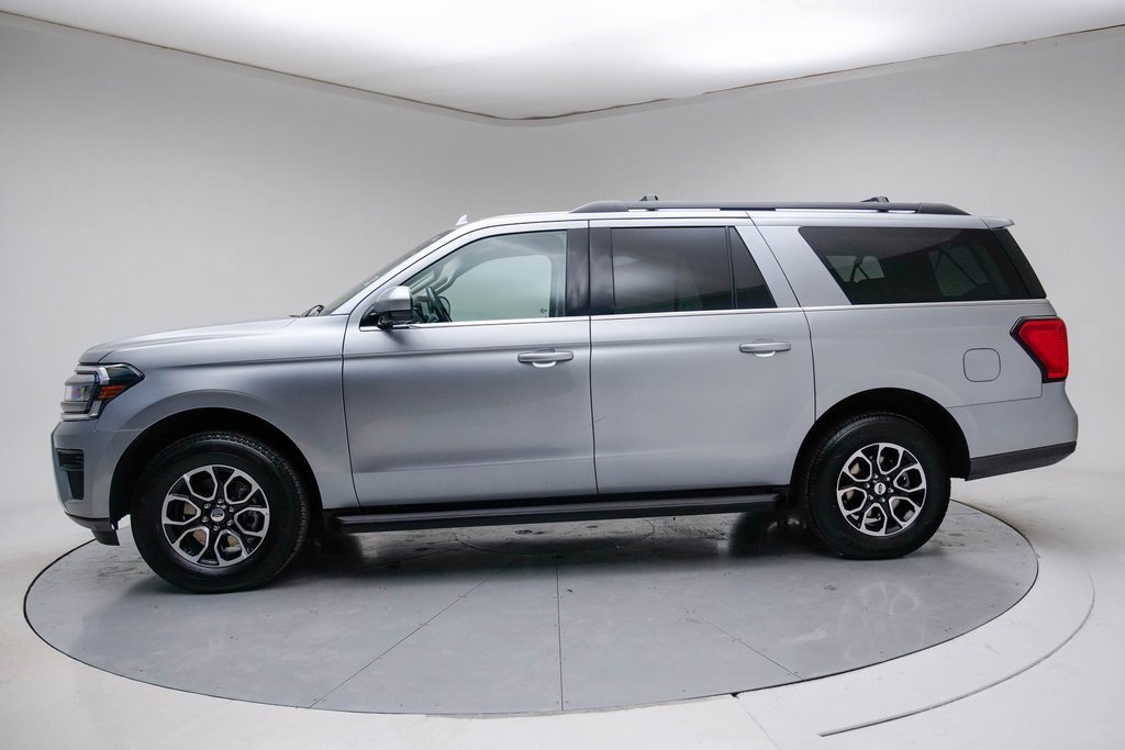 Used 2024 Ford Expedition Max XLT image 6