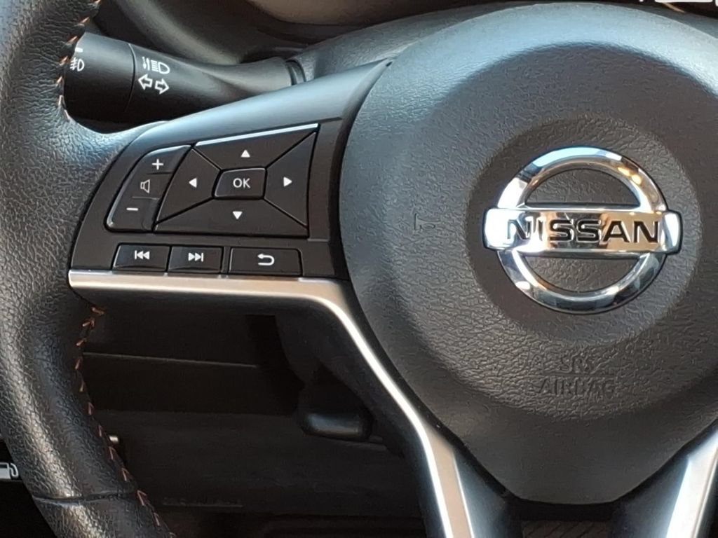 Used 2021 Nissan Kicks SR w/ SR Premium Package FWD image 10