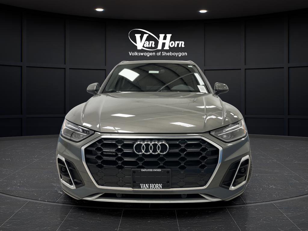 Used 2023 Audi Q5 2.0T Premium w/ Convenience Package image 10