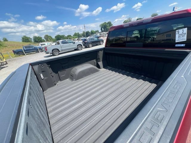 Used 2020 Chevrolet Silverado 1500 High Country w/ Technology Package AWD/4WD image 20