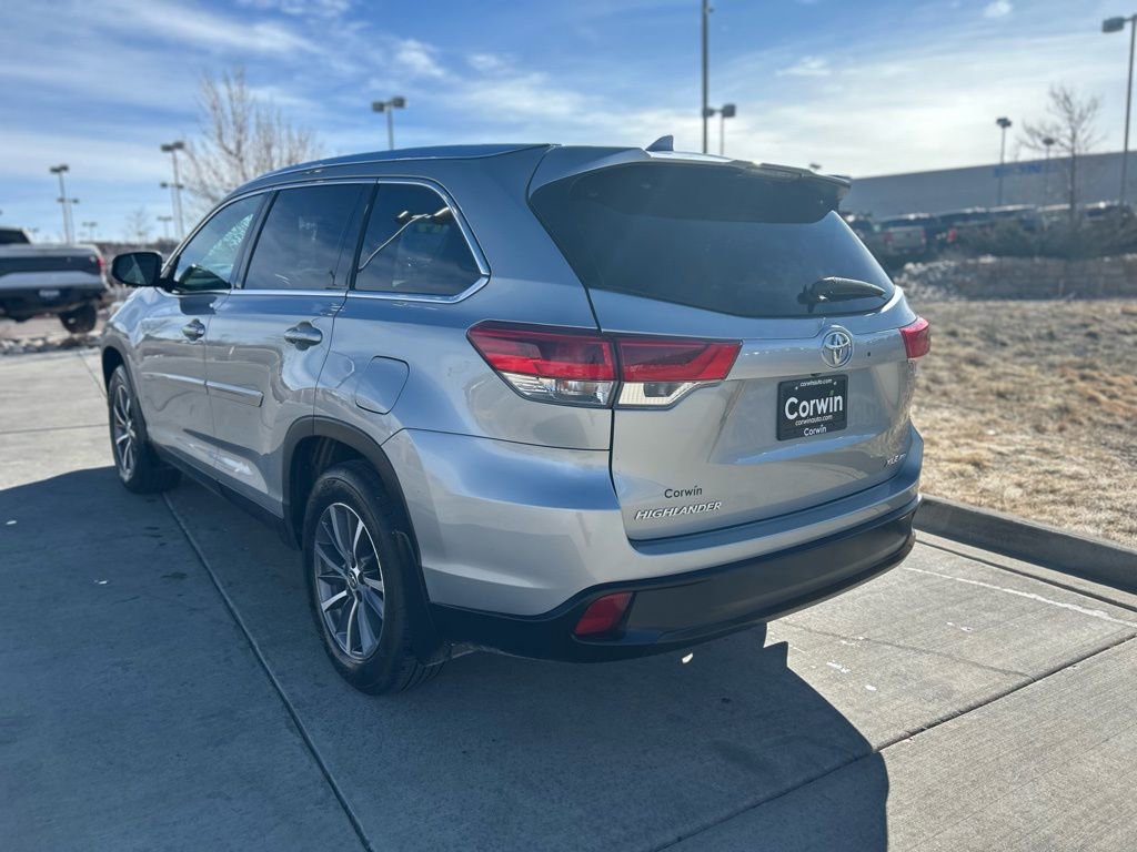 Used 2019 Toyota Highlander XLE image 5