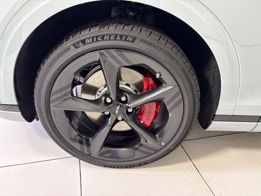 New 2027 Genesis GV70 3.5T Prestige AWD/4WD image 9