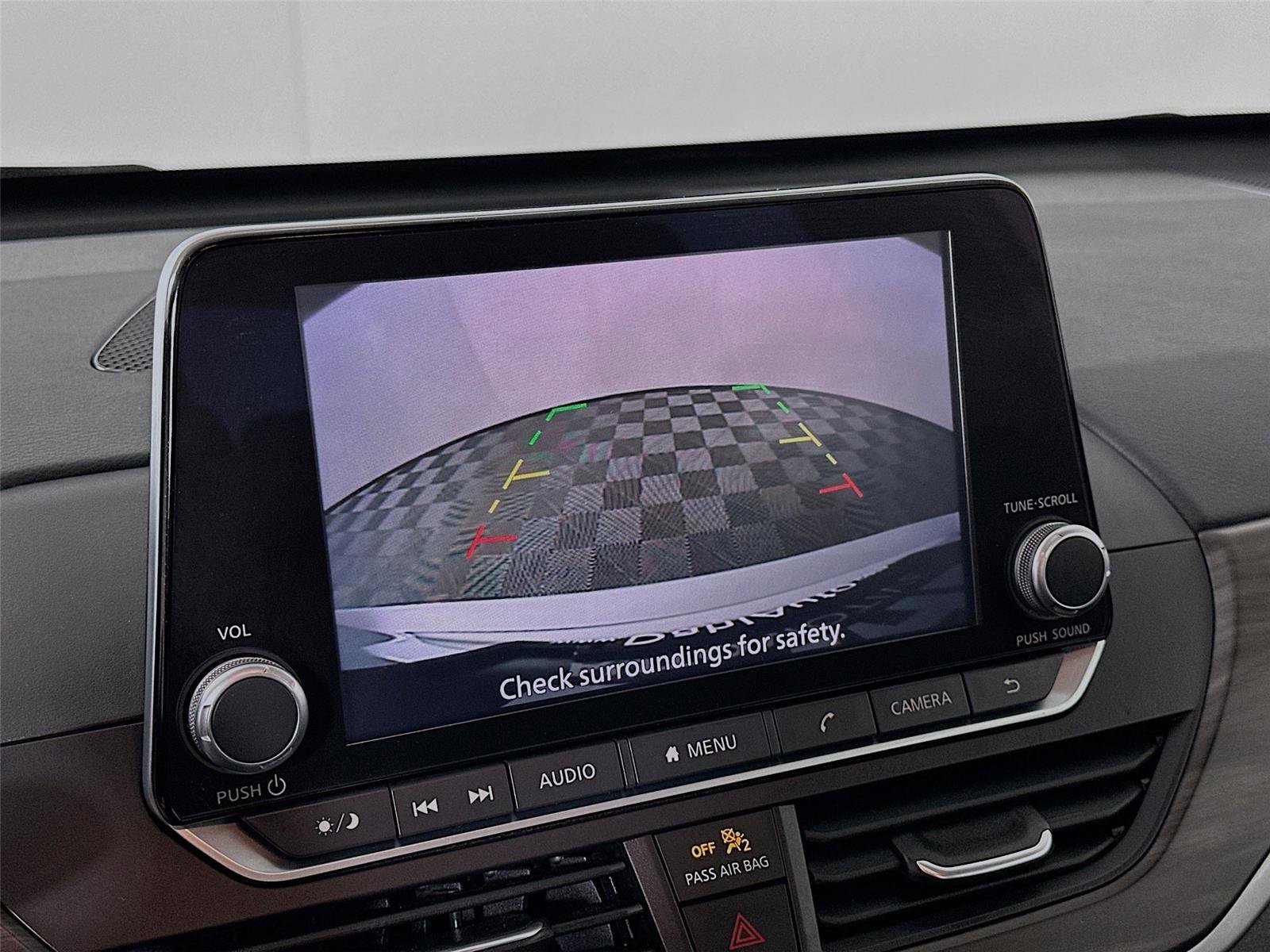 Used 2024 Nissan Altima 2.5 SV image 15