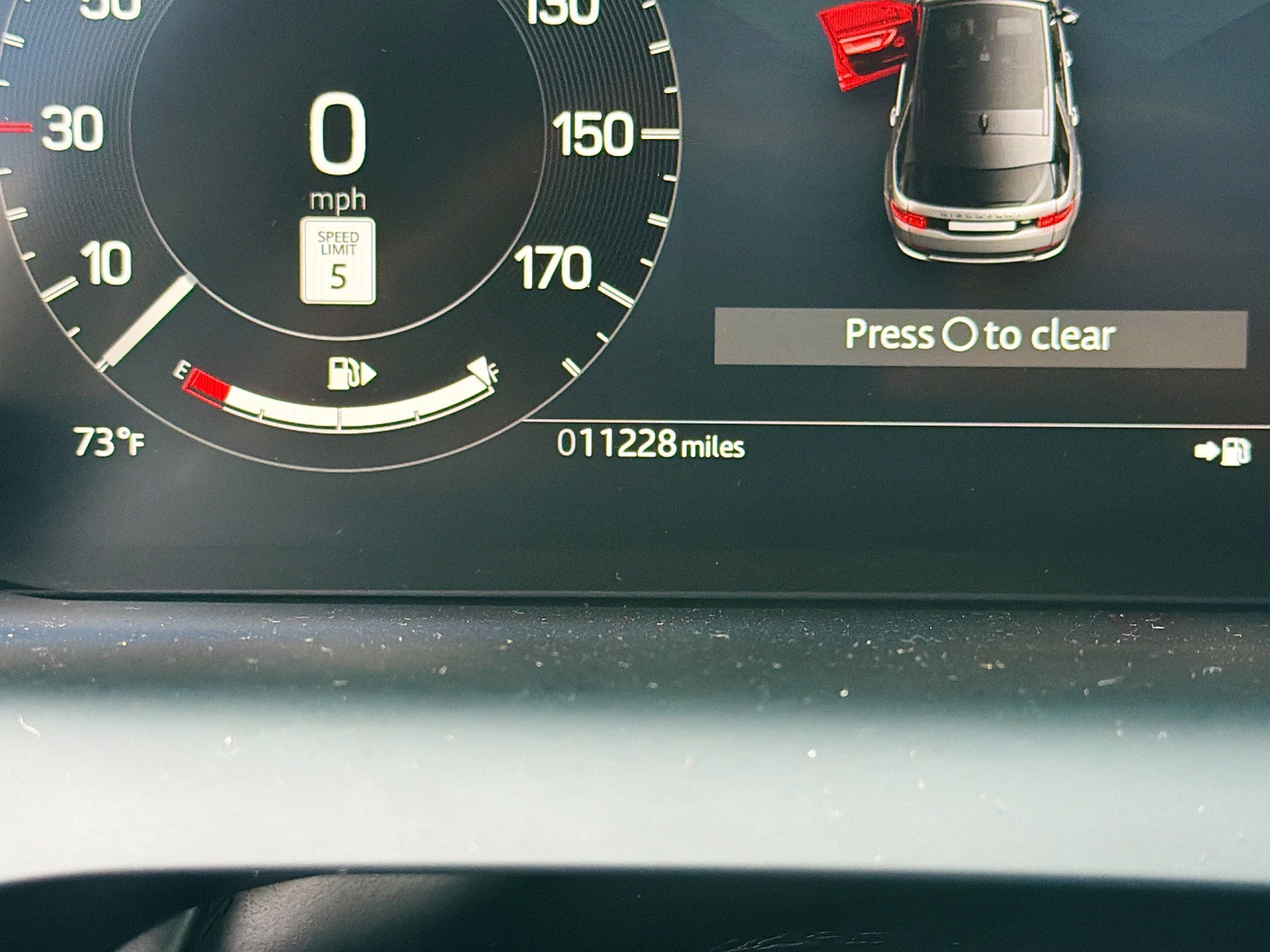 Used 2025 Land Rover Discovery Sport S image 40