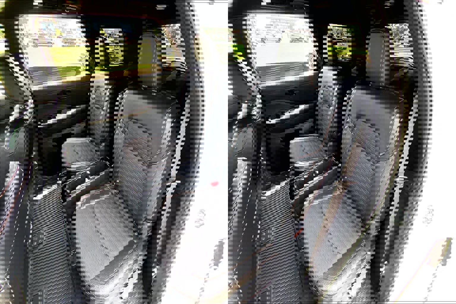 Used 2023 Nissan Pathfinder Rock Creek AWD/4WD image 19