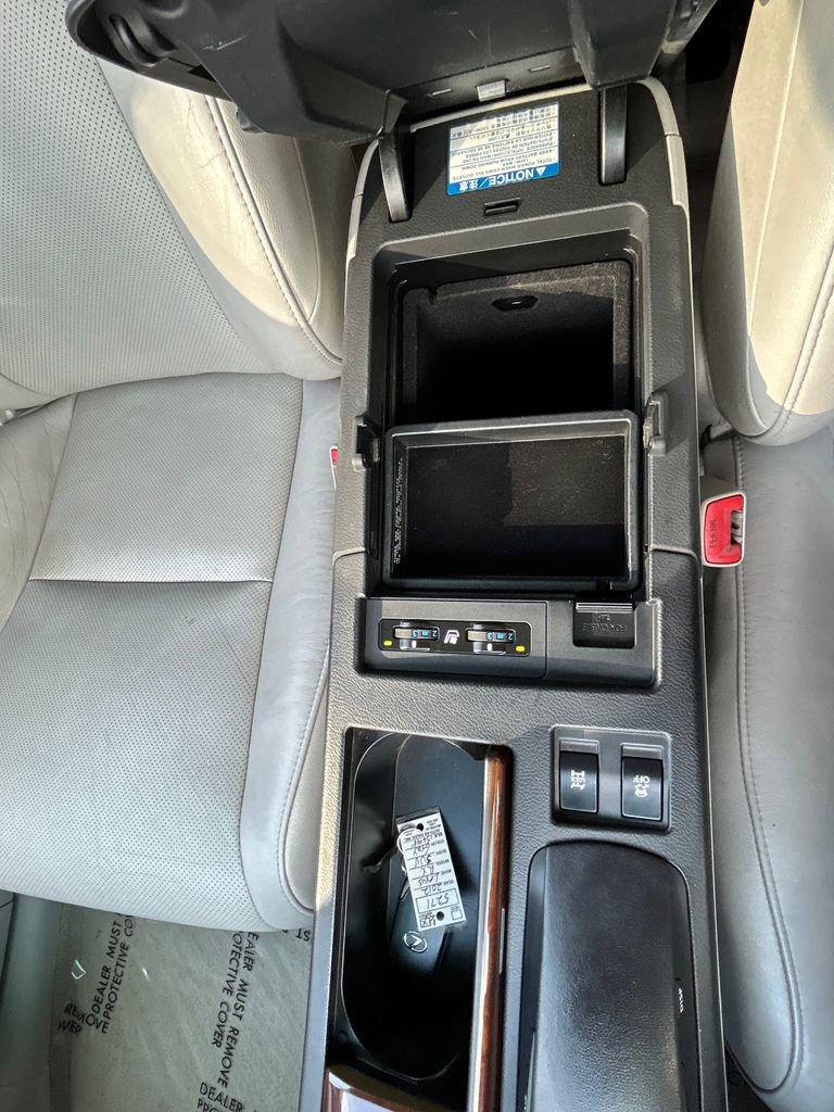 Used 2012 Lexus RX 350 AWD w/ Premium Pkg image 35