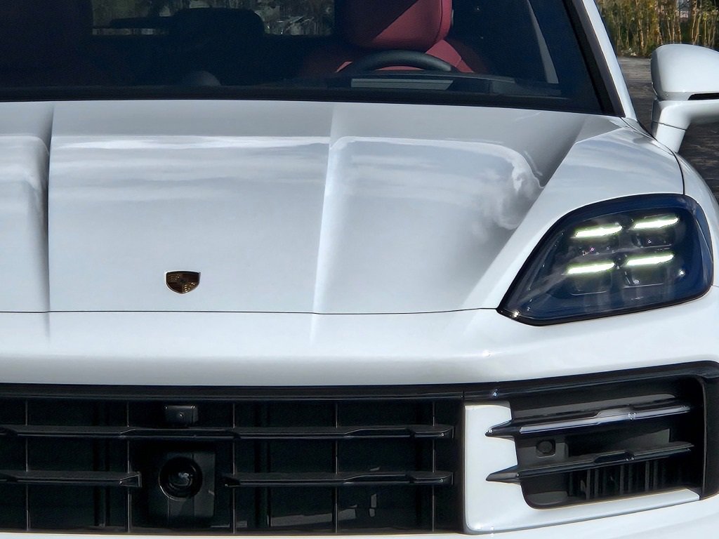 New 2026 Porsche Cayenne S image 11