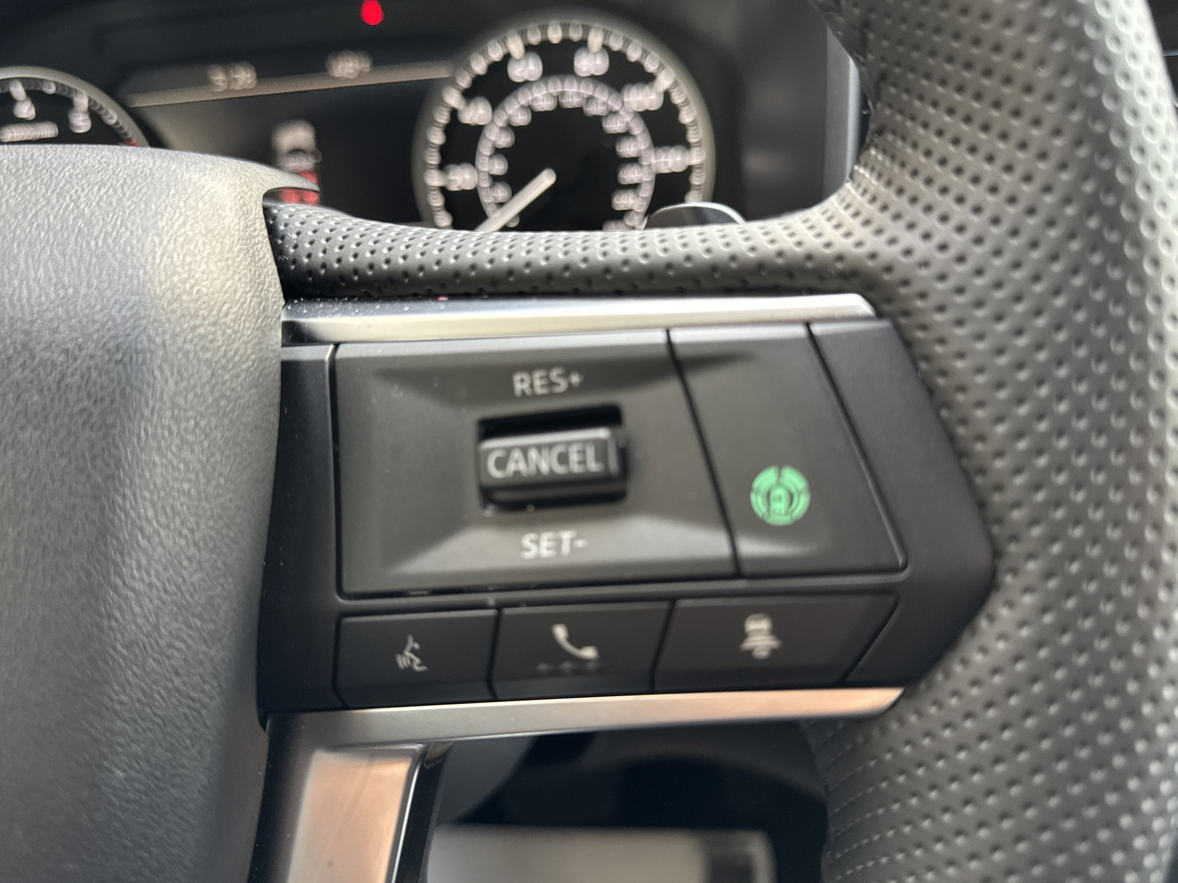 Used 2025 Mitsubishi Outlander SE AWD/4WD image 19