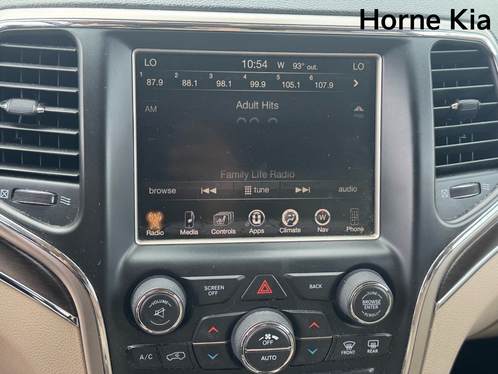 Used 2014 Jeep Grand Cherokee Limited w/ Luxury Group II AWD/4WD image 21