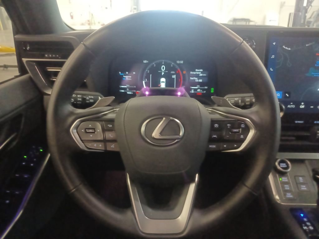 Used 2024 Lexus GX 550 image 15