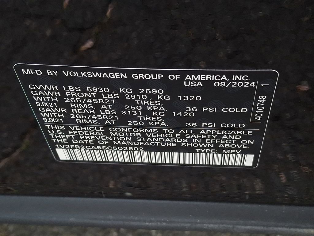 Used 2025 Volkswagen Atlas SEL Premium R-Line AWD/4WD image 25