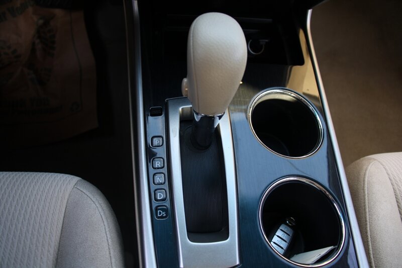 Used 2013 Nissan Altima 2.5 S FWD image 8