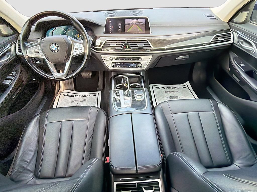 Used 2018 BMW 740i image 15