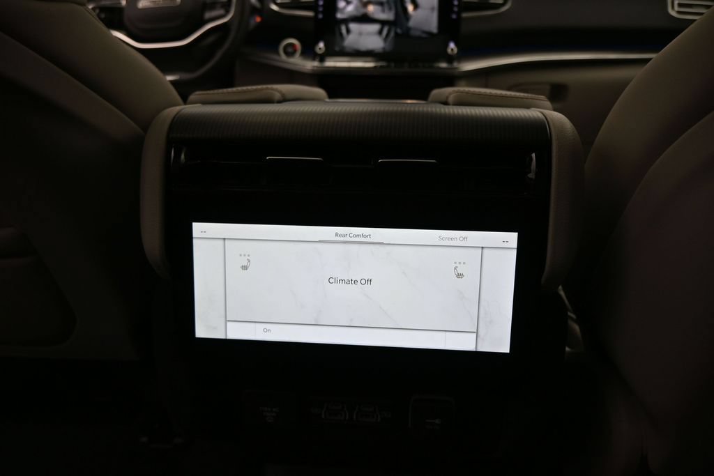 New 2026 Jeep Grand Wagoneer L Summit AWD/4WD image 31
