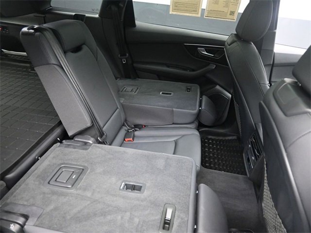 Used 2023 Audi Q7 3.0T Premium Plus w/ Premium Plus Package image 28