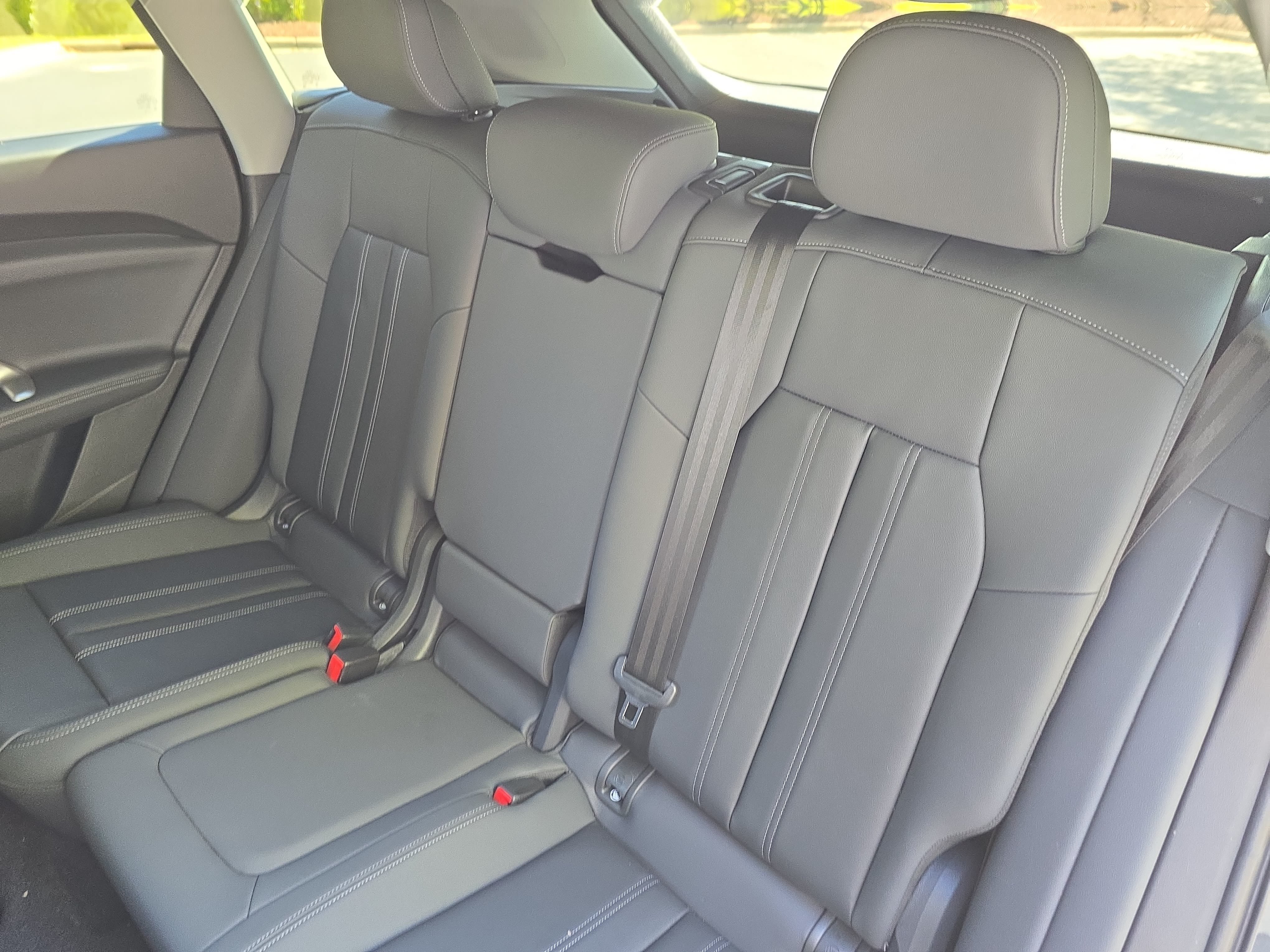 Used 2025 Audi Q5 Premium Plus w/ Premium Plus AWD/4WD image 14
