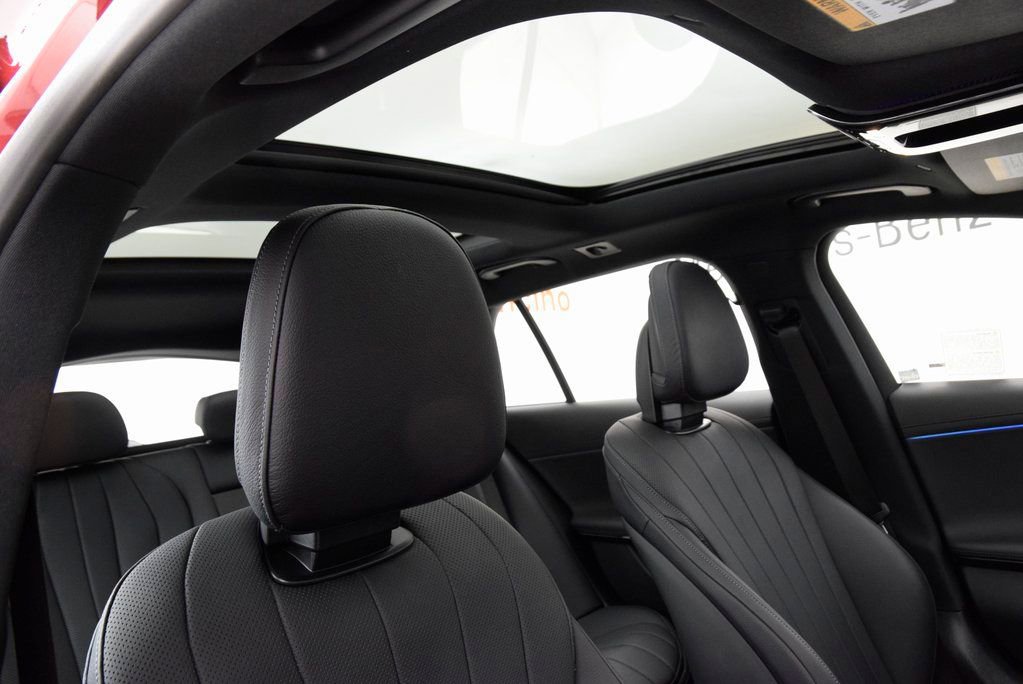 Used 2025 Mercedes-Benz E 450 4MATIC All-Terrain Wagon image 18