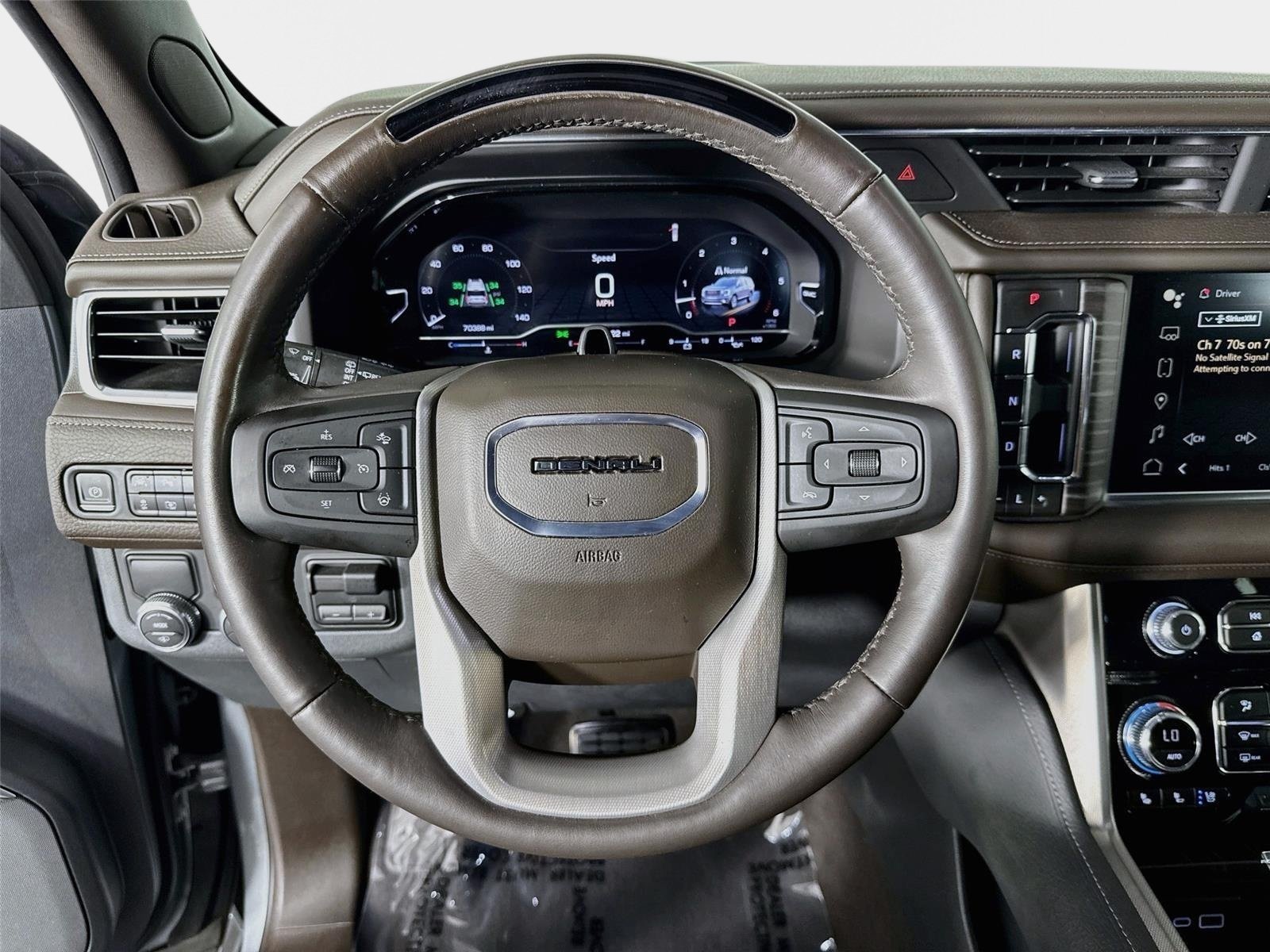 Certified 2024 GMC Yukon Denali w/ Advanced Technology Package RWD image 12