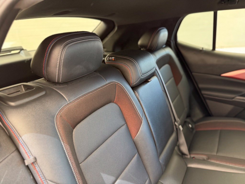 Used 2024 Chevrolet Equinox EV RS FWD image 15