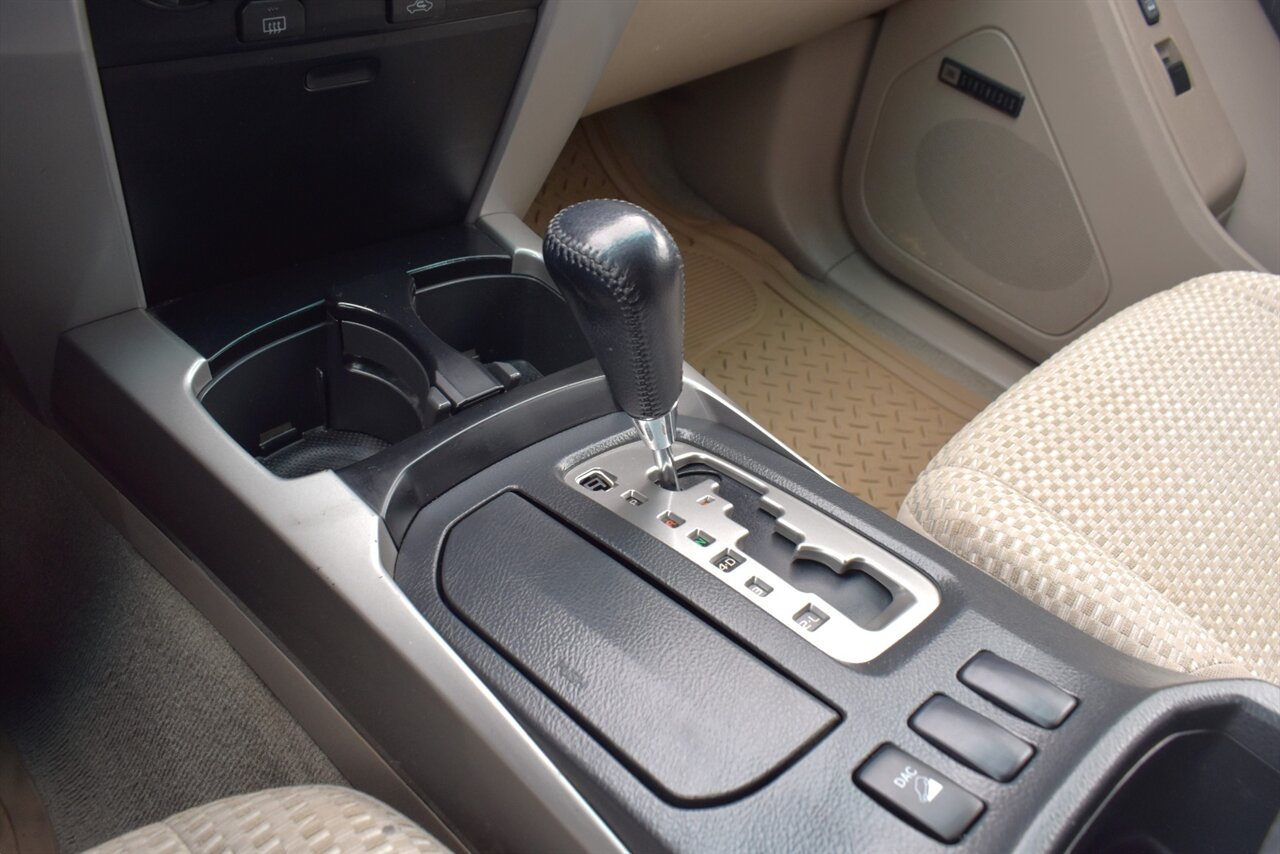 Used 2008 Toyota 4Runner SR5 AWD/4WD image 23