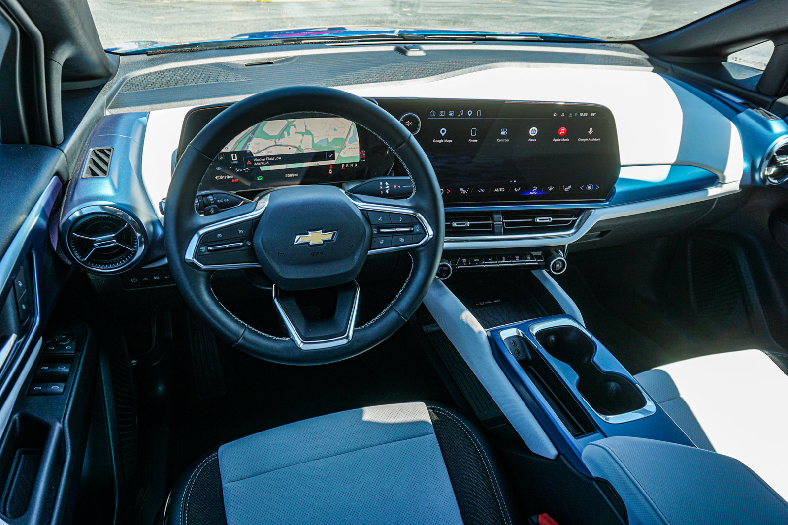 New 2026 Chevrolet Equinox EV LT FWD image 22