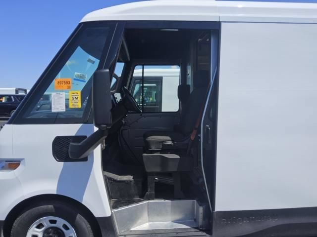 Used 2023 Chevrolet Brightdrop 600 w/ Active Safety Package 2 AWD/4WD image 4