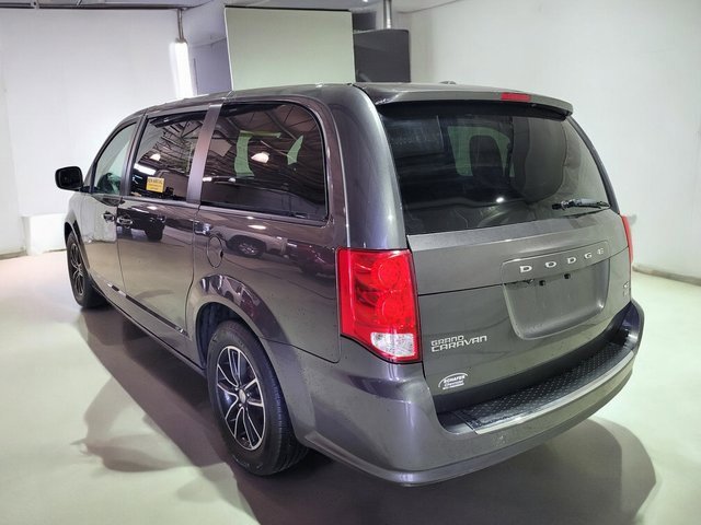 Used 2018 Dodge Grand Caravan GT image 22