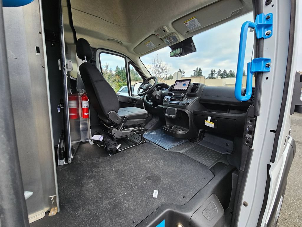 New 2024 RAM ProMaster 3500 w/ Delivery Van Package FWD image 12