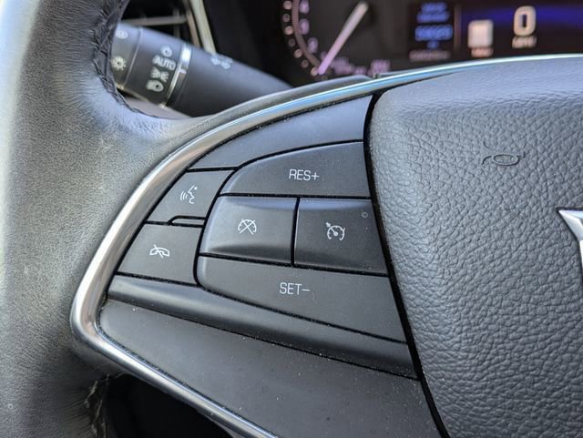 Used 2017 Cadillac XT5 Luxury w/ Driver Awareness Package AWD/4WD image 27