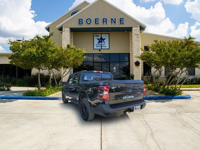 Used 2023 Ford Maverick Tremor w/ Tremor Off-Road Package image 3