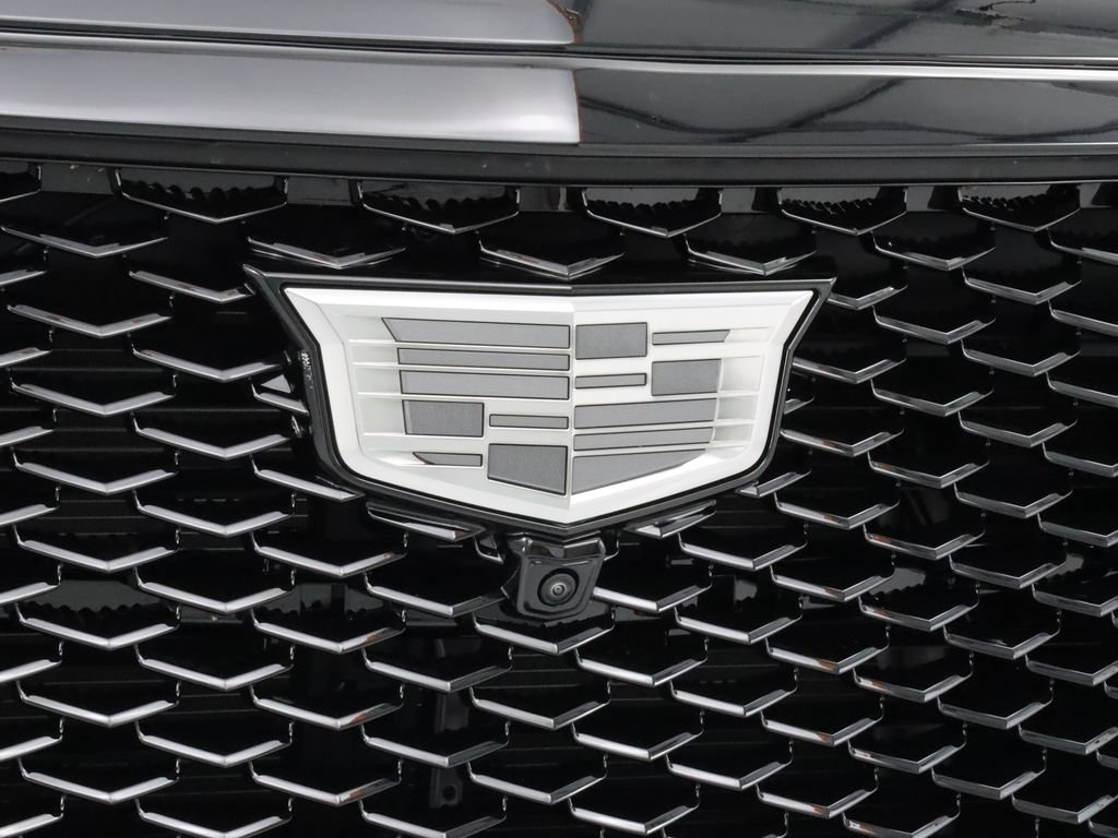 Used 2026 Cadillac Escalade Platinum Sport w/ LPO, ONYX Package AWD/4WD image 9