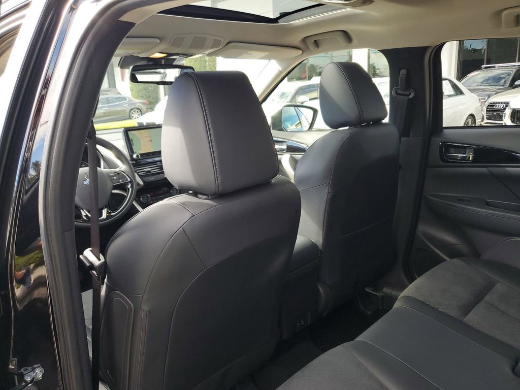 New 2025 Mitsubishi Eclipse Cross SE image 14