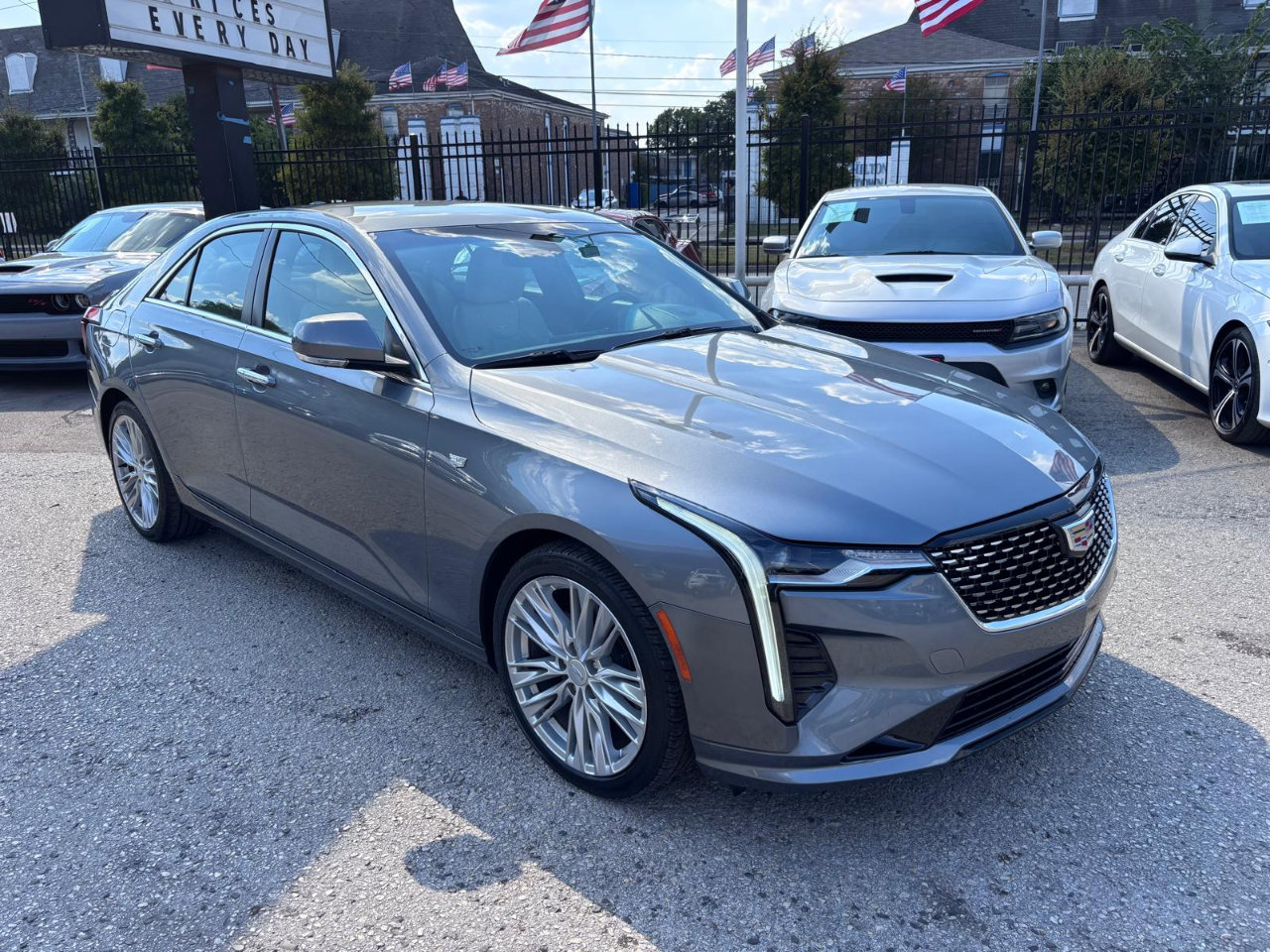 Used 2021 Cadillac CT4 Premium Luxury image 4