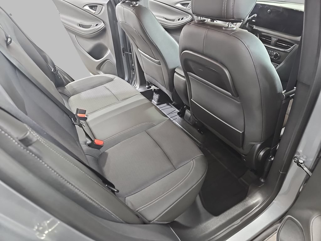 Certified 2025 Buick Encore GX Preferred w/ Comfort Package FWD image 14