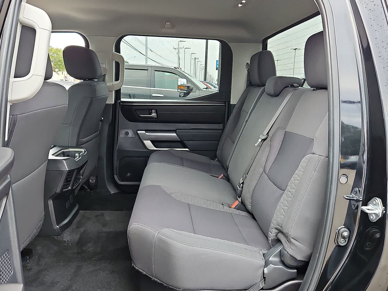 Used 2022 Toyota Tundra SR5 AWD/4WD image 29