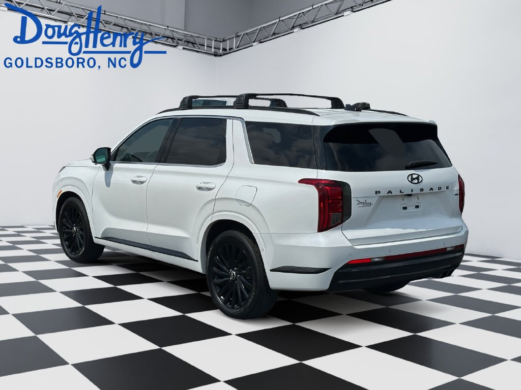 Used 2024 Hyundai Palisade Calligraphy AWD/4WD image 3